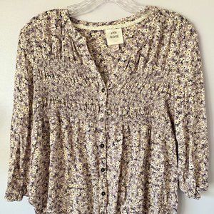 Lavender floral Knox Rose Blouse --Size S